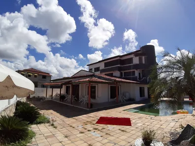 Sobrado com 8 Quartos à venda, 1900m² no Centro, Lauro de Freitas