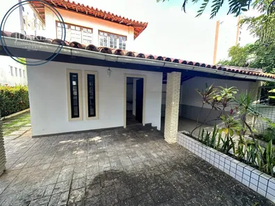 Casa com 3 Quartos à venda, 208m² no Pituba, Salvador