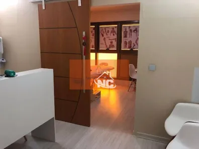 Sala Comercial à venda, 26m² no São Domingos, Niterói