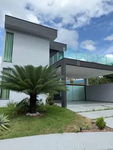 Casa de Condomínio com 3 Quartos para alugar, 10m² no Tarumã, Manaus