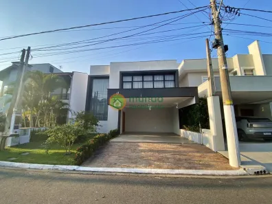 Sobrado com 3 Quartos à venda, 218m² no Castelo, Tremembé