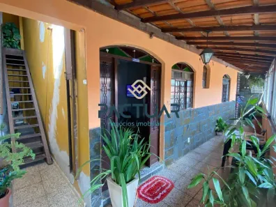 Casa com 2 Quartos para alugar, 120m² no Betânia, Belo Horizonte