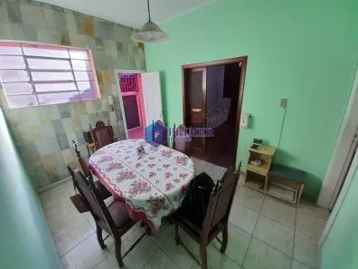 Casa com 4 Quartos para alugar, 250m² no Funcionários, Belo Horizonte