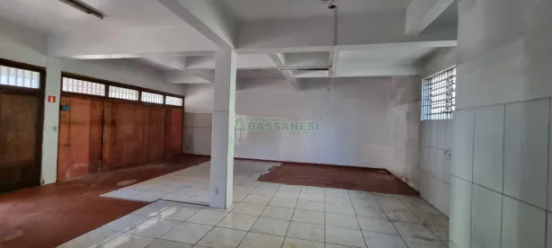 Ponto Comercial à venda, 169m² no Sagrada Família, Caxias do Sul