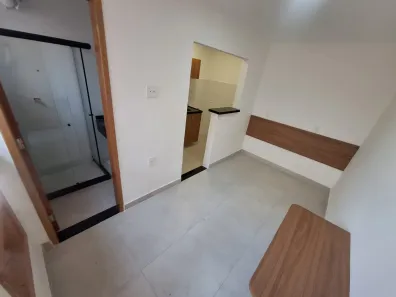 Kitnet com 1 Quarto para alugar, 16m² no Irajá, Rio de Janeiro