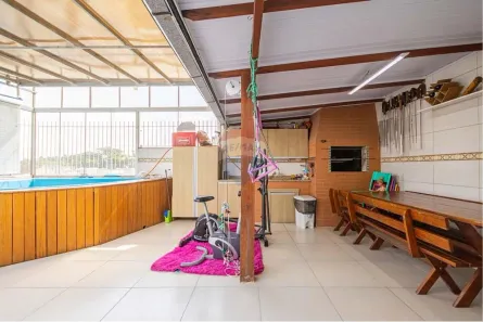 Sobrado com 3 Quartos à venda, 225m² no Parque da Matriz, Cachoeirinha