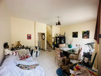 Casa com 4 Quartos para venda ou aluguel, 107m² no Acupe, Salvador