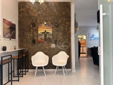 Casa com 3 Quartos para alugar, 110m² no Copacabana, Rio de Janeiro