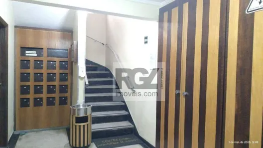 Sala Comercial para alugar, 32m² no Boqueirão, Santos