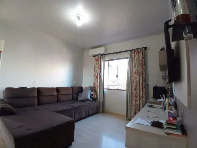 Apartamento com 3 Quartos para alugar, 140m² no Jardim Coopagro, Toledo