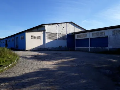 Galpão/Depósito/Armazém à venda, 2600m² no Centro, Simões Filho