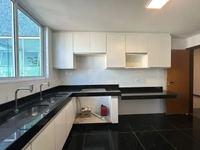 Cobertura com 4 Quartos à venda, 200m² no Santo Antônio, Belo Horizonte