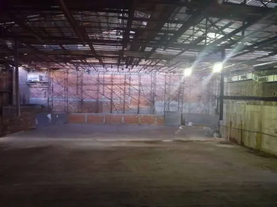 Galpão/Depósito/Armazém para alugar, 1728m² no Madureira, Rio de Janeiro