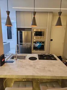 Apartamento com 3 Quartos para alugar, 108m² no Copacabana, Rio de Janeiro