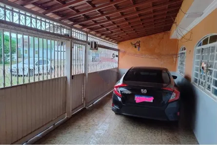 Sobrado com 4 Quartos à venda, 135m² no Samambaia Norte, Brasília