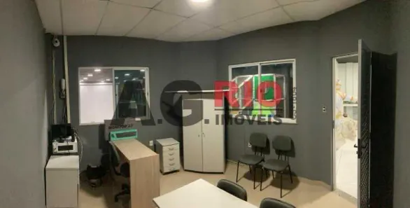Galpão/Depósito/Armazém para alugar, 500m² no Bento Ribeiro, Rio de Janeiro
