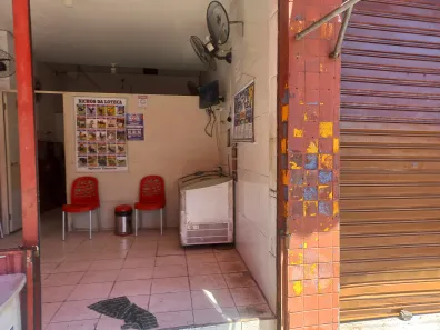 Ponto Comercial com 16 Quartos para venda ou aluguel, 200m² no Engenho Velho de Brotas, Salvador
