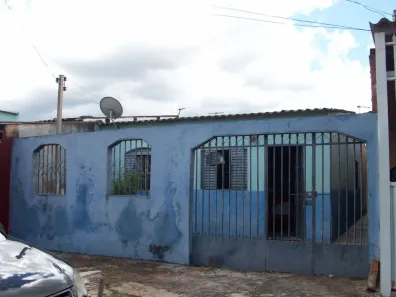 Casa com 2 Quartos à venda, 70m² no Samambaia Sul, Brasília