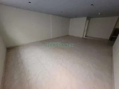 Sala Comercial para alugar, 50m² no Cruzeiro, Caxias do Sul