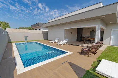 Casa de Condomínio com 3 Quartos para venda ou aluguel, 184m² no Ninho Verde II, Pardinho