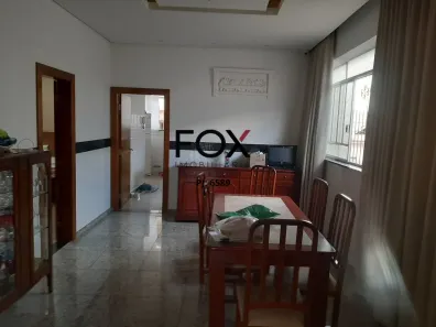 Casa com 3 Quartos à venda, 202m² no Bonfim, Belo Horizonte