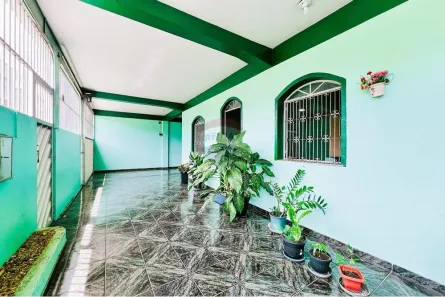 Casa com 4 Quartos à venda, 387m² no São Jorge, Manaus