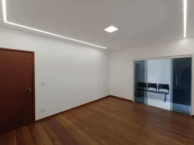 Sala Comercial para alugar, 50m² no Centro, Anápolis