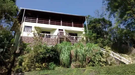 Sobrado com 5 Quartos à venda, 250m² no Guaraqueçaba, Guaraqueçaba