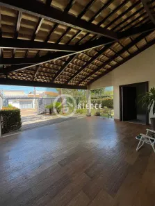 Casa com 4 Quartos para alugar, 210m² no Plano Diretor Sul, Palmas