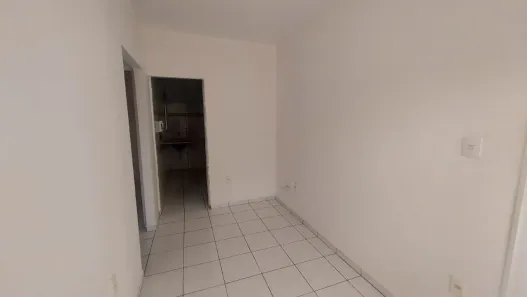 Casa com 2 Quartos para alugar, 50m² no Maria Virgínia, Belo Horizonte