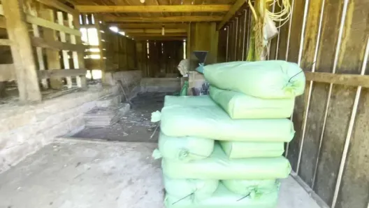Fazenda/Sítio com 4 Quartos à venda, 134m² no , Caraá