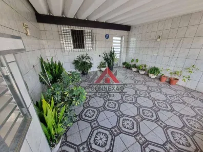 Casa com 5 Quartos para alugar, 165m² no Jardim Imperador, Suzano