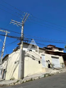 Casa com 4 Quartos à venda, 212m² no Jardim Placaford, Salvador