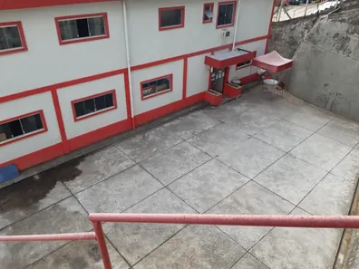 Galpão/Depósito/Armazém para venda ou aluguel, 400m² no Pedro do Rio, Petrópolis