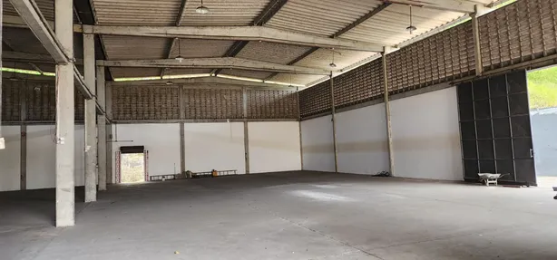Galpão/Depósito/Armazém para alugar, 1500m² no Porto Seco Pirajá, Salvador