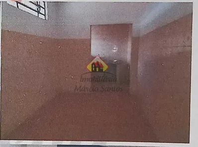 Casa com 2 Quartos à venda, 160m² no Vila Areao, Taubaté