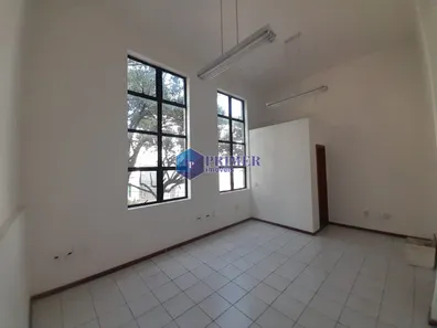 Sala Comercial para alugar, 220m² no São Lucas, Belo Horizonte