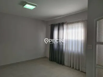 Casa com 2 Quartos à venda, 158m² no Saúde, Rio Claro