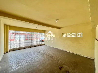 Casa com 3 Quartos para alugar, 215m² no Nossa Senhora de Nazaré, Natal