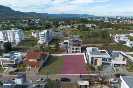 Lote/Terreno à venda, 405m² no Camobi, Santa Maria