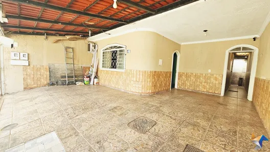 Casa com 4 Quartos à venda, 150m² no Samambaia Sul, Brasília
