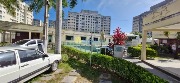 Apartamento com 2 Quartos para alugar, 60m² no Buraquinho, Lauro de Freitas