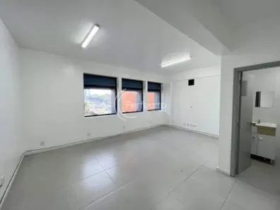 Sala Comercial à venda, 60m² no Centro, Caxias do Sul