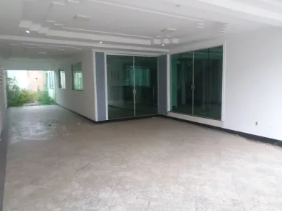 Casa com 3 Quartos para venda ou aluguel, 380m² no Ingá, Betim