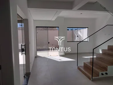 Sobrado com 3 Quartos à venda, 164m² no Balneário Albatroz, Matinhos