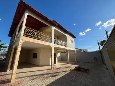Sobrado com 4 Quartos para alugar, 286m² no Plano Diretor Sul, Palmas
