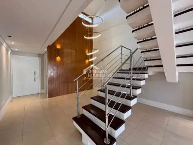 Sobrado com 3 Quartos à venda, 248m² no Castelo, Tremembé