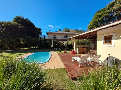 Casa com 5 Quartos para venda ou aluguel, 2000m² no Cuiabá, Petrópolis
