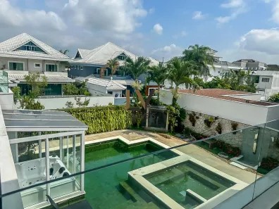 Casa de Condomínio com 5 Quartos para alugar, 900m² no Barra da Tijuca, Rio de Janeiro
