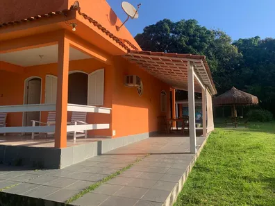 Fazenda/Sítio com 2 Quartos à venda, 80m² no Água Branca (Bacaxá), Saquarema